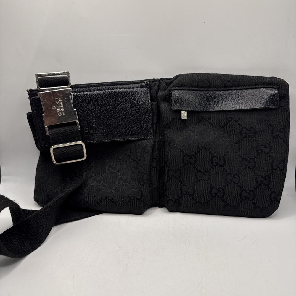 Gucci GG Canvas Belt Bag Waist Bag Crossbody Black Silver Hardware Read Desc